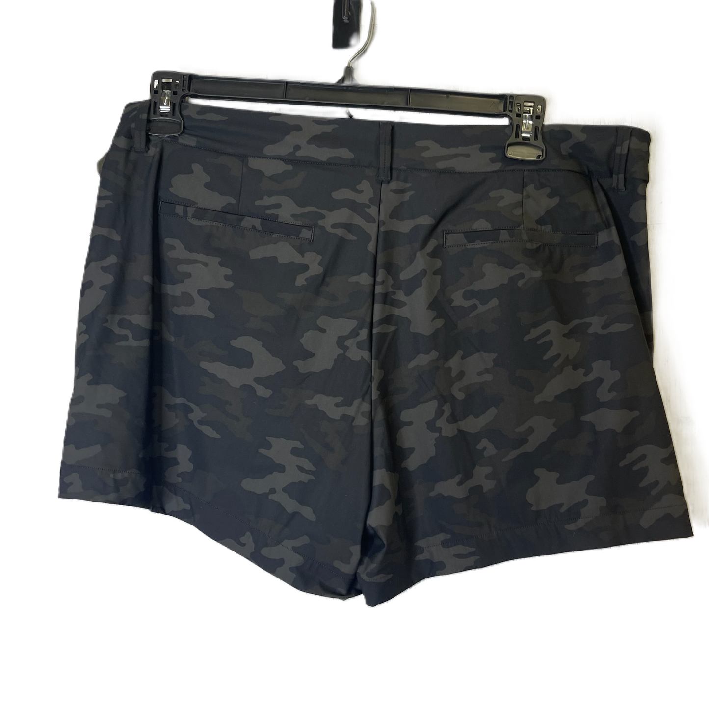 Shorts By Spanx In Camouflage Print, Size: Xl