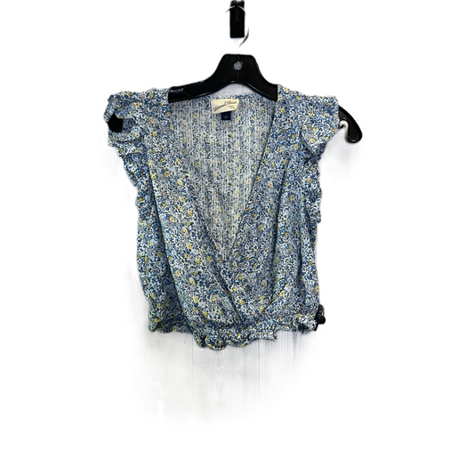 Top Short Sleeve By Universal Thread In Blue, Size: S