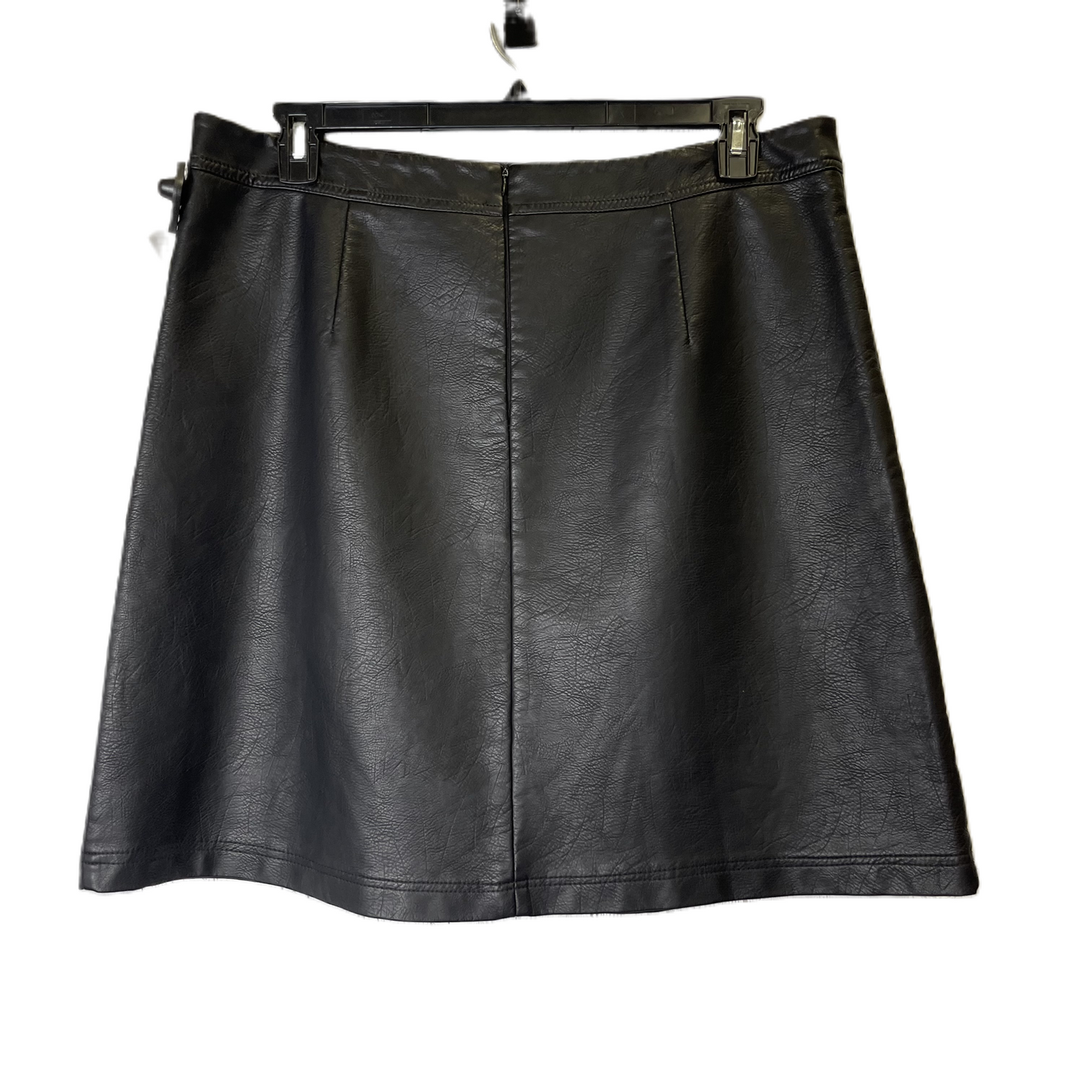 Skirt Mini & Short By Clothes Mentor In Black, Size: 2x