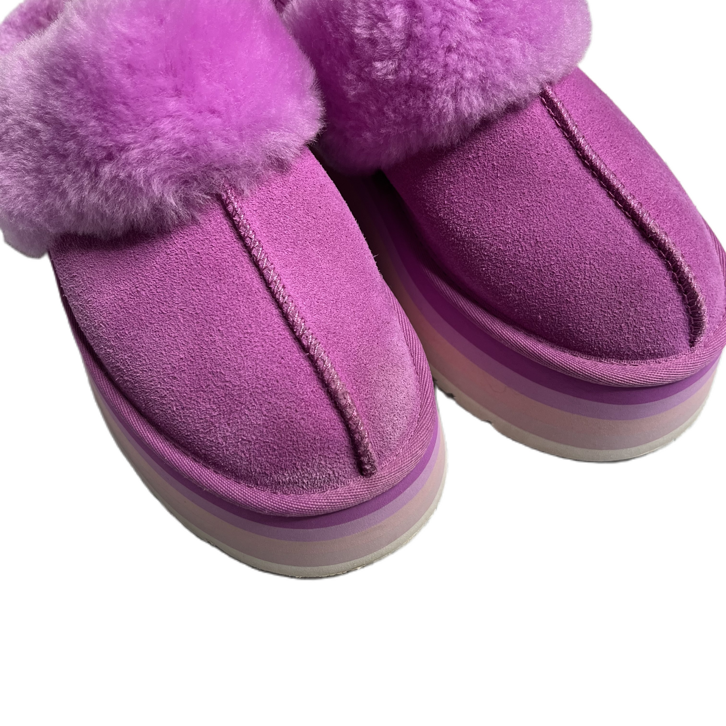 Shoes Designer By Ugg In Purple, Size: 9