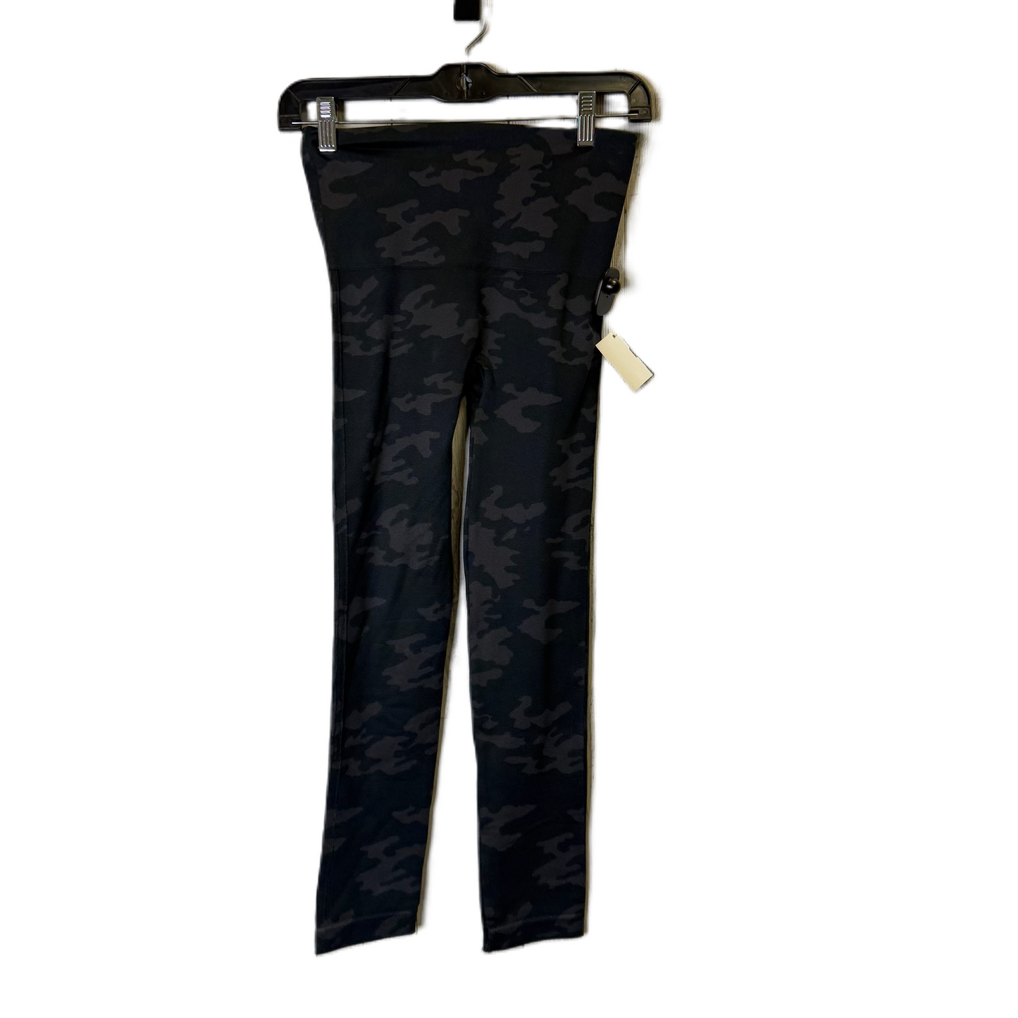 Pants Leggings By Spanx In Camouflage Print, Size: M