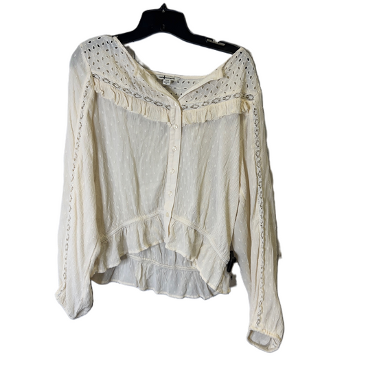 Top Long Sleeve By American Eagle In Cream, Size: L