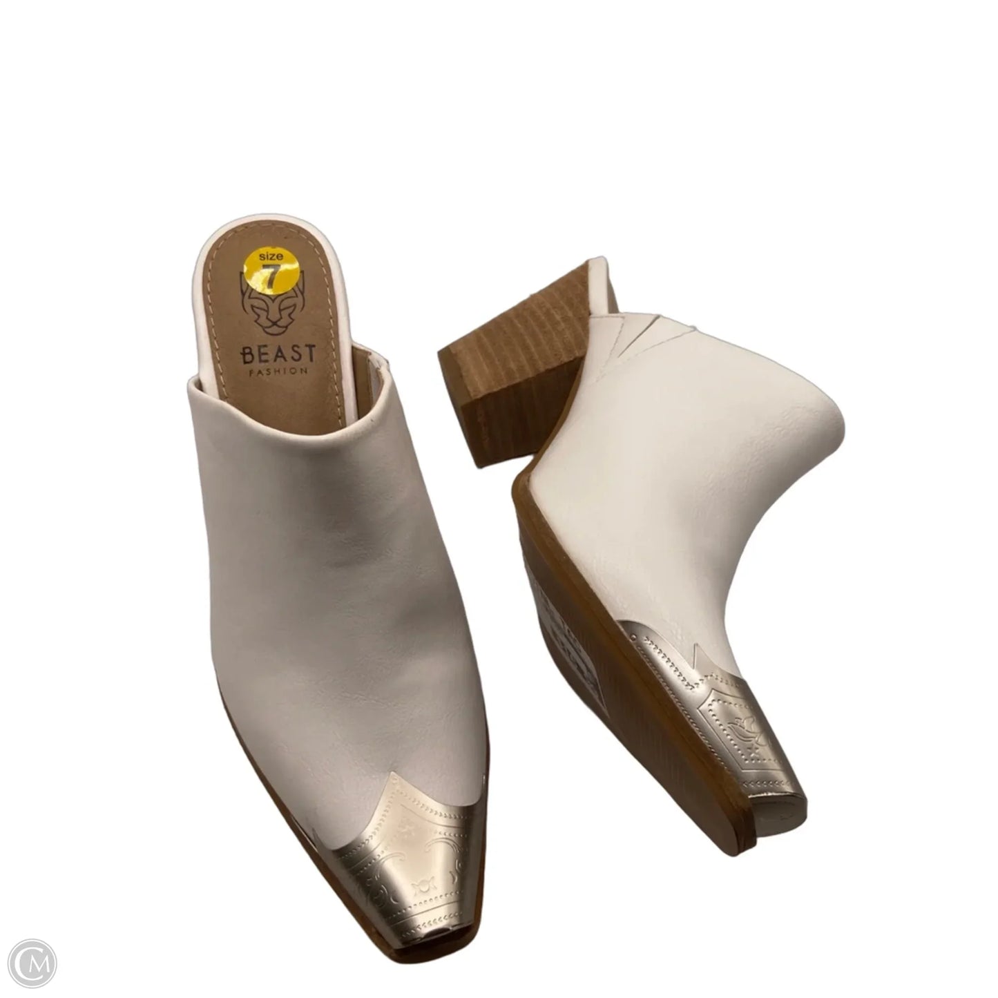 Shoes Heels Block By Clothes Mentor In White, Size: 7