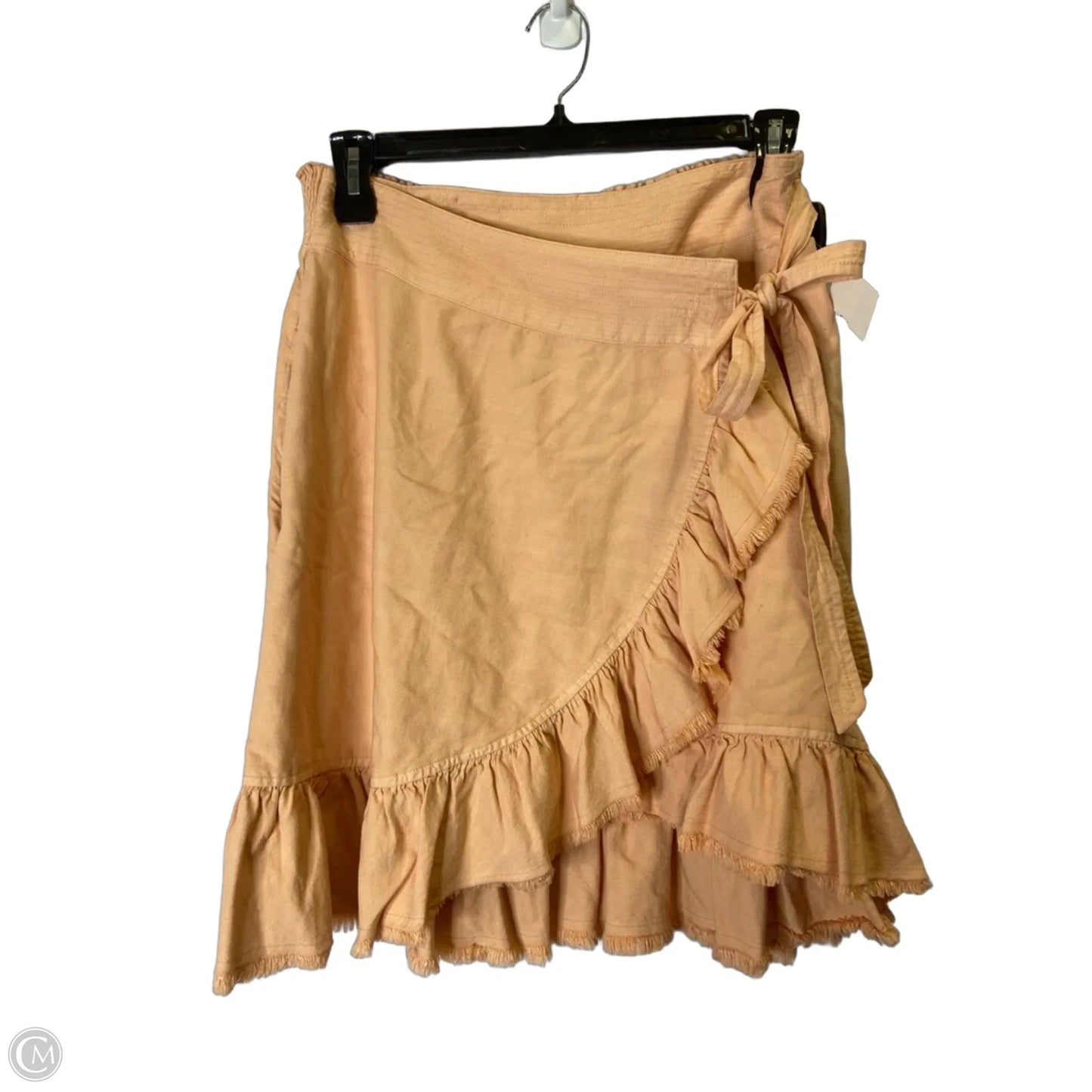 Skirt Mini & Short By Pilcro In Peach, Size: Xl
