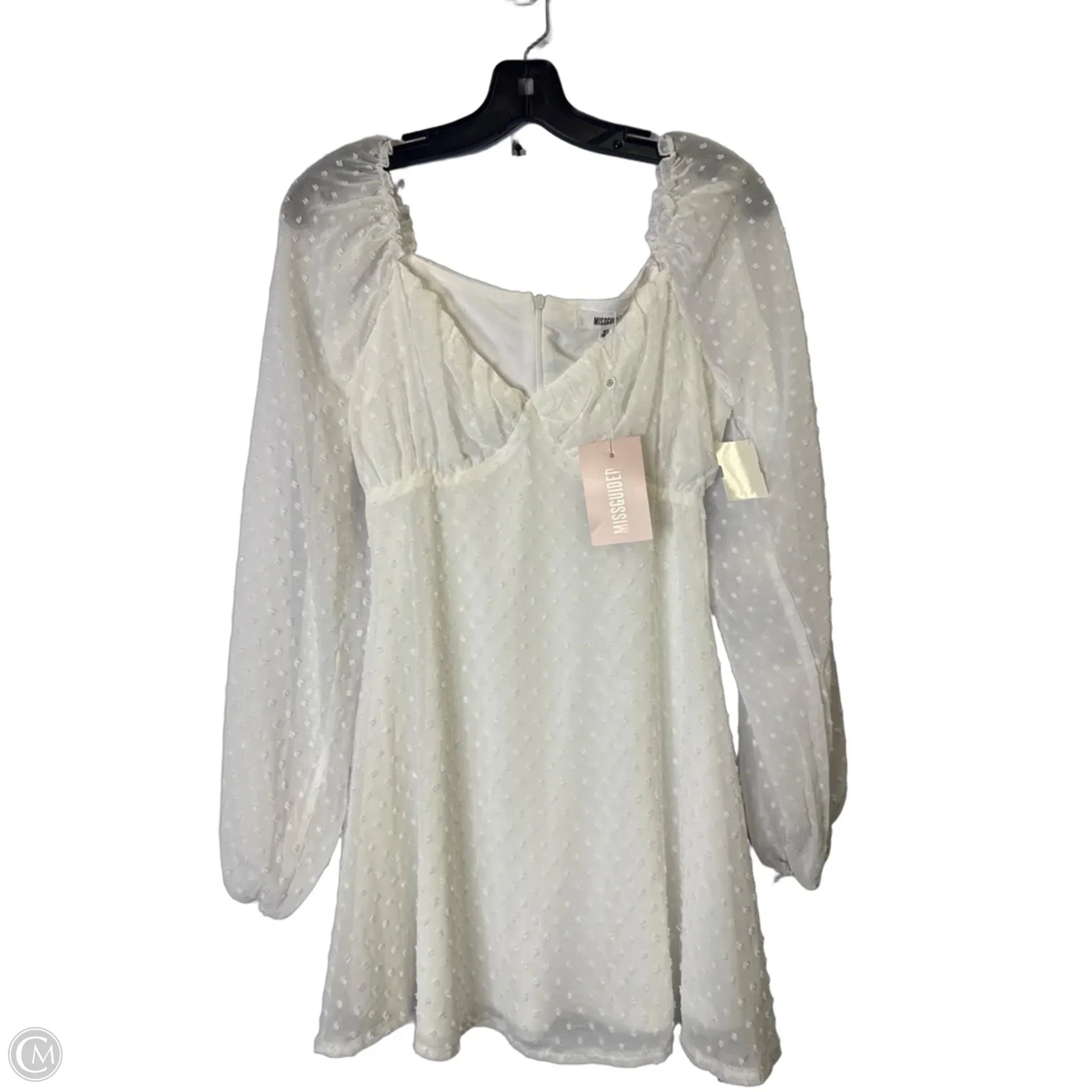 Dress Casual Short By Missguided In White, Size: 4