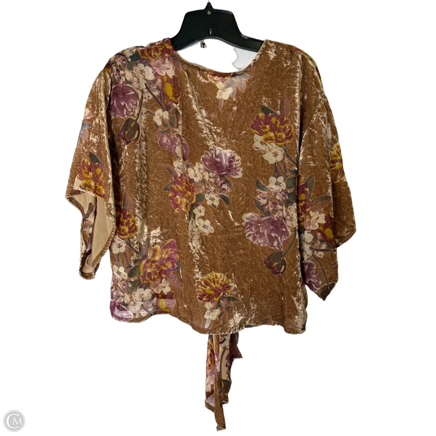 Top Short Sleeve By By Together In Brown, Size: M