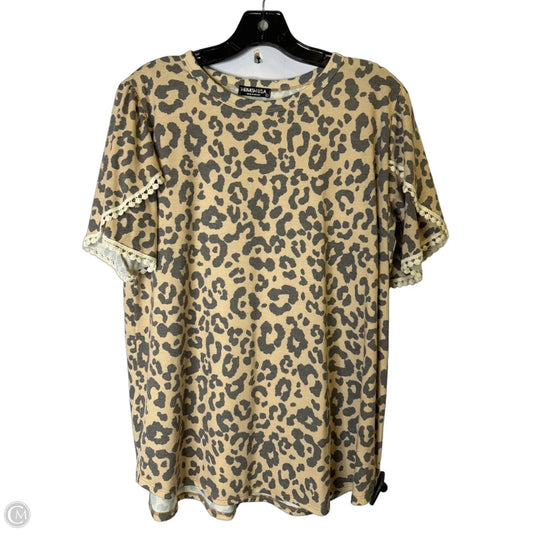 Top Short Sleeve By Heimish Usa In Animal Print, Size: L