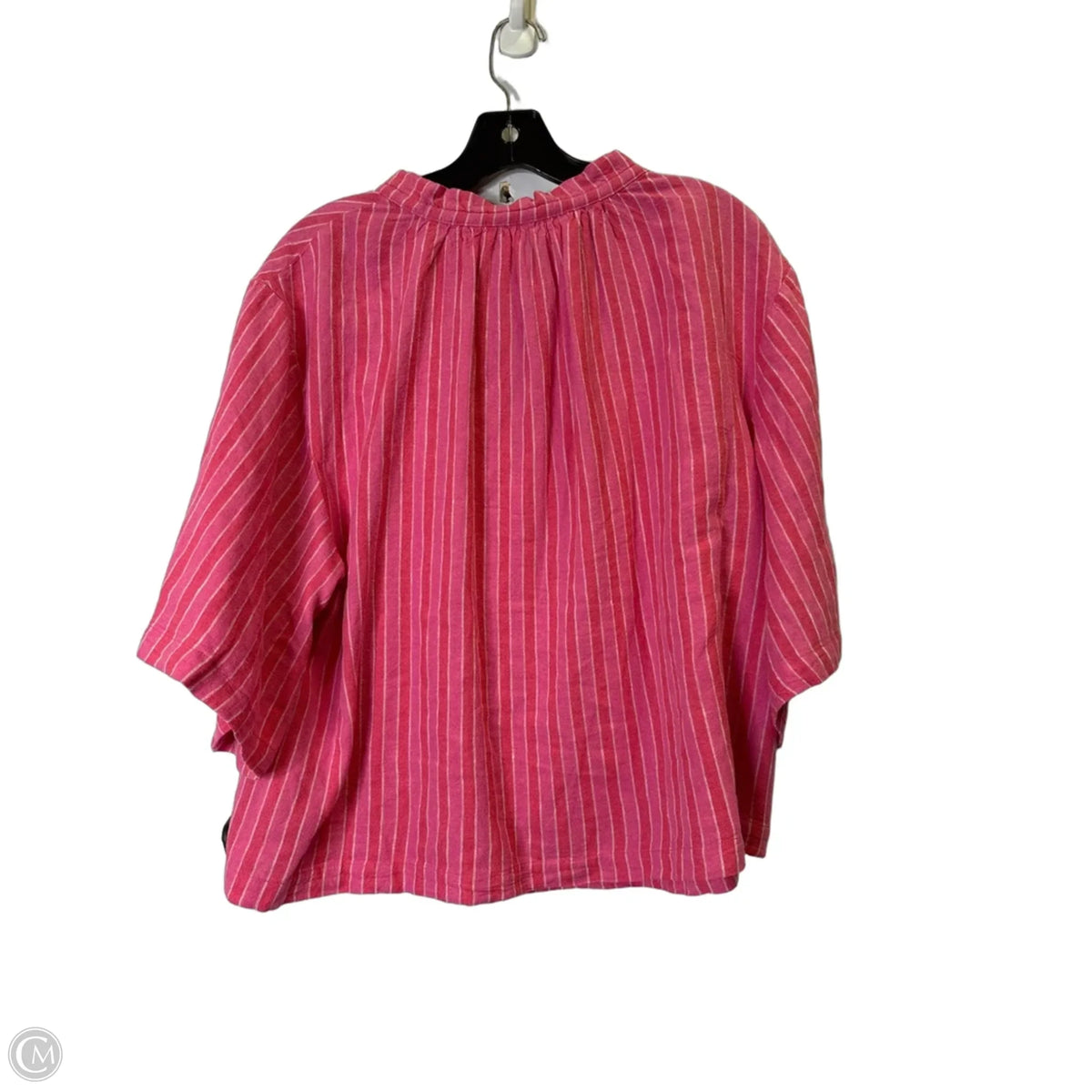Top Short Sleeve By Universal Thread In Pink & Red, Size: S