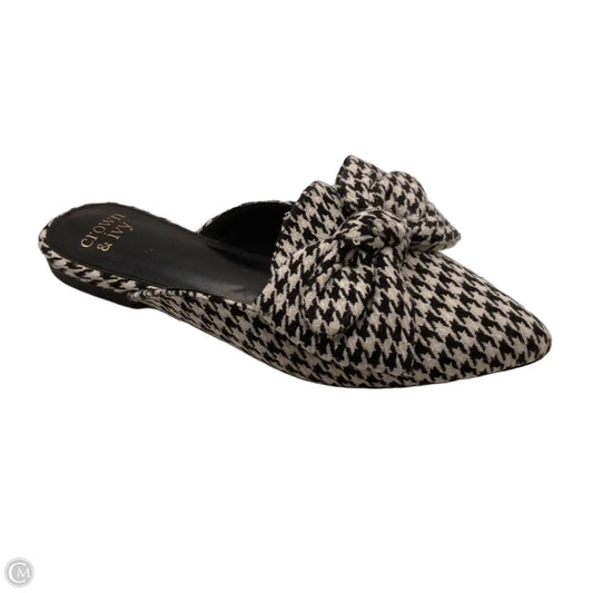 Shoes Flats By Crown And Ivy In Black & Cream, Size: 7