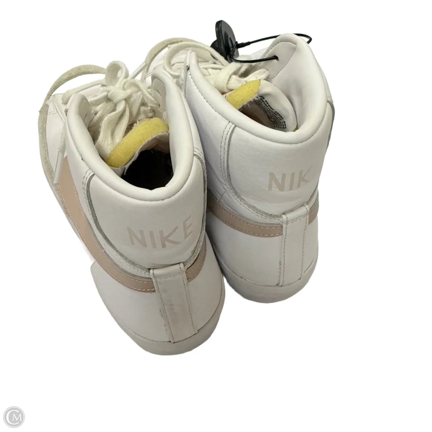 Shoes Sneakers By Nike In White, Size: 9.5