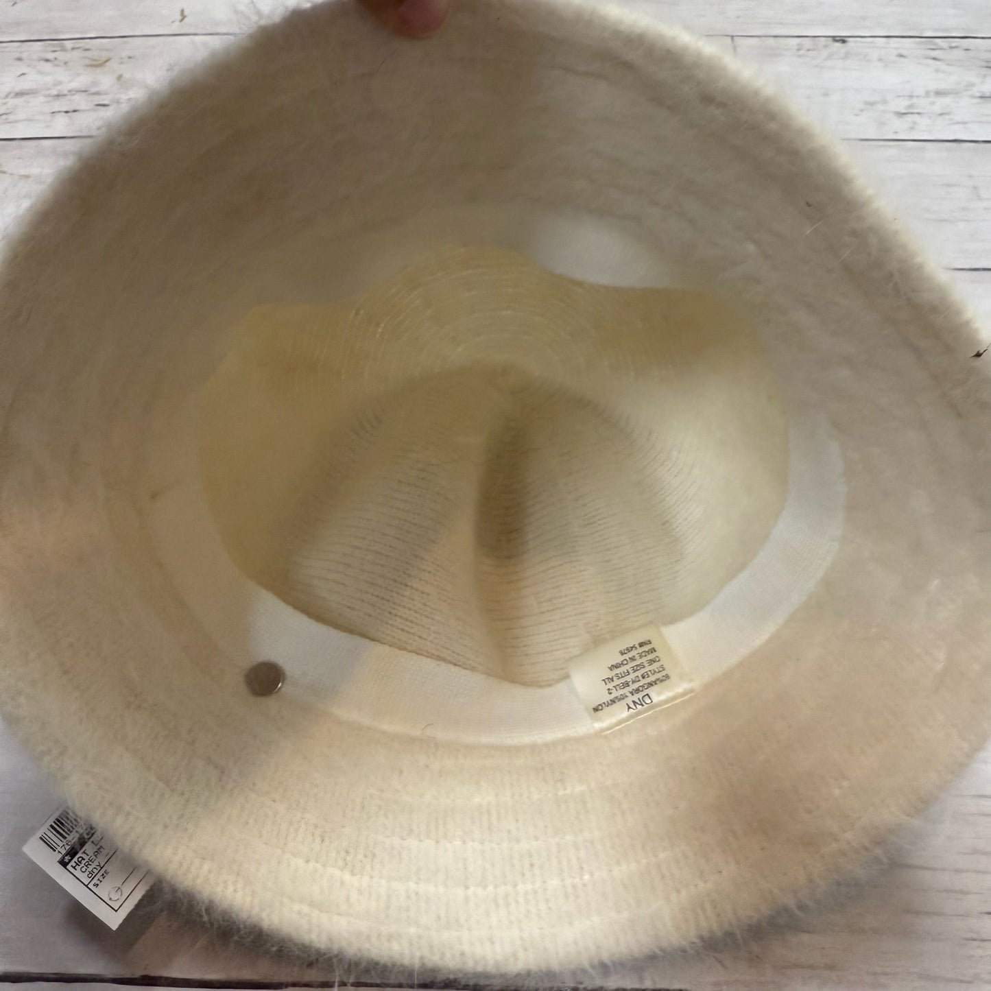 Hat Bucket By Clothes Mentor