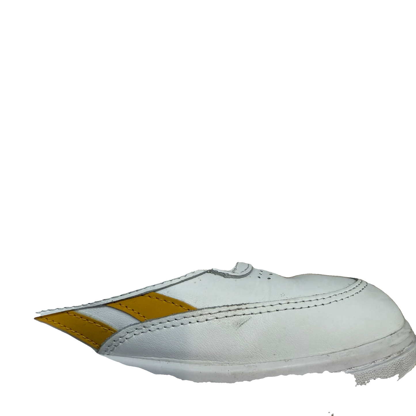 Shoes Athletic By Reebok In White, Size: 9