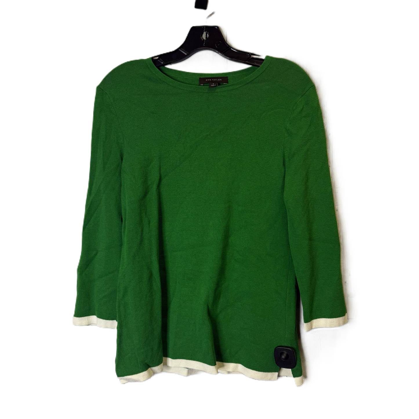 Top Long Sleeve Basic By Ann Taylor In Green, Size: M