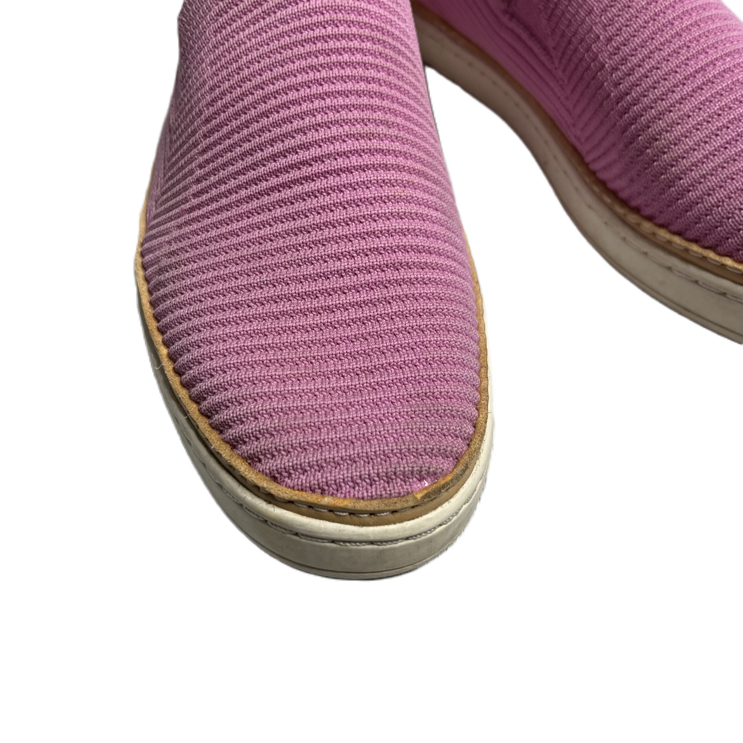 Shoes Designer By Ugg In Pink, Size: 9