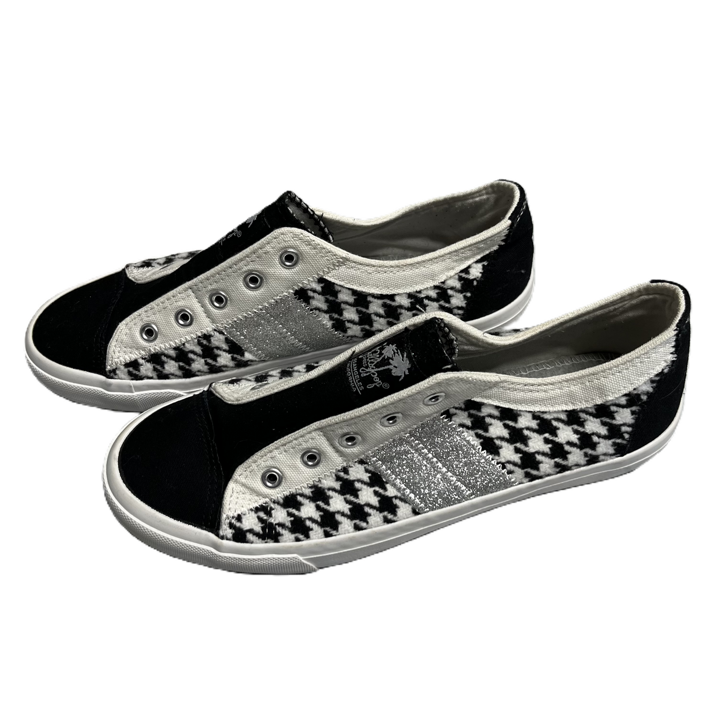 Shoes Sneakers By Jellypop In Black & Cream, Size: 9.5