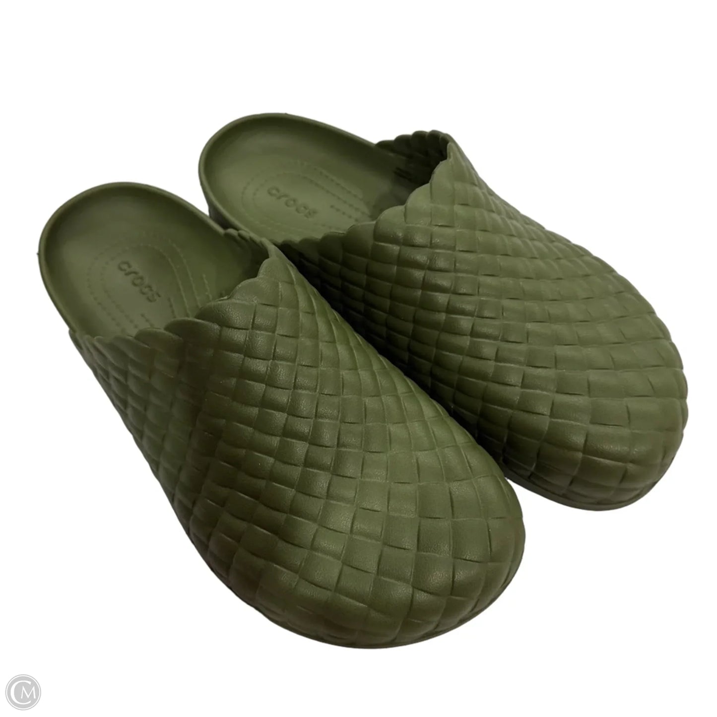 Shoes Flats By Crocs In Green, Size: 10
