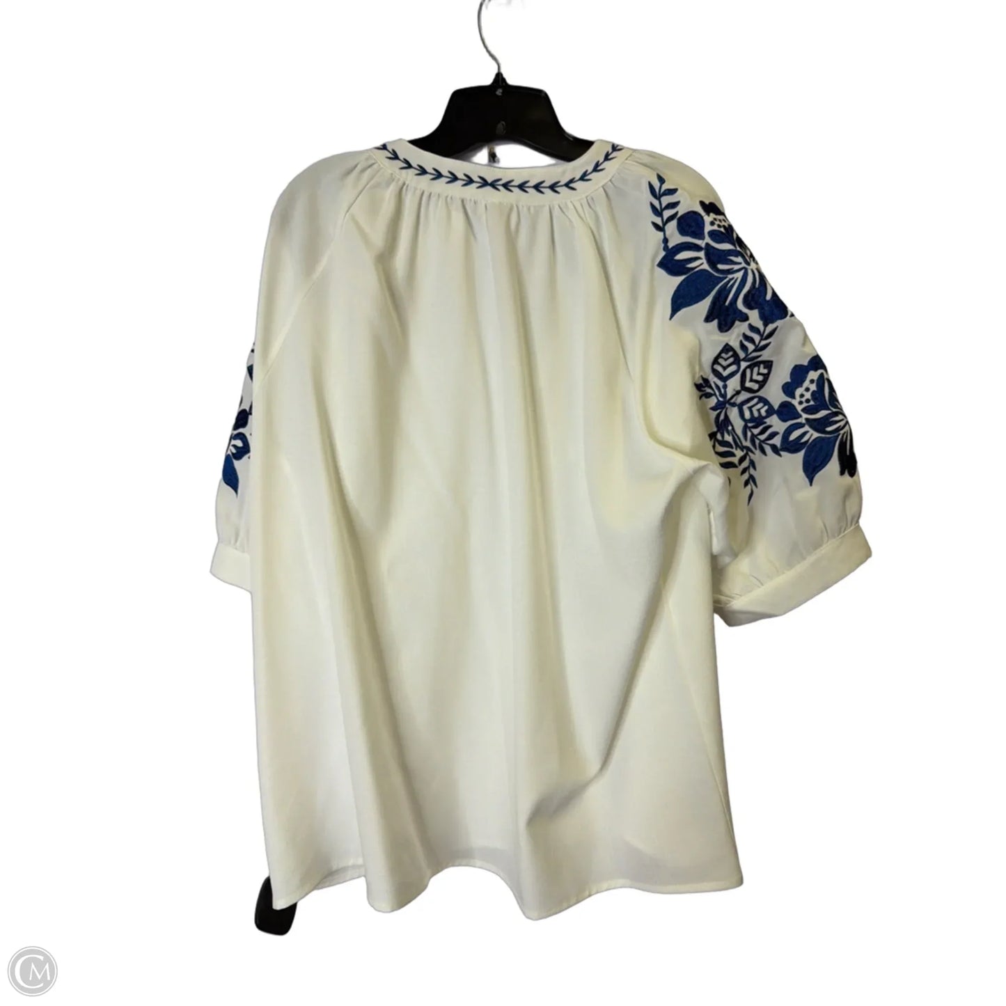 Top Short Sleeve By Clothes Mentor In White, Size: Xxl