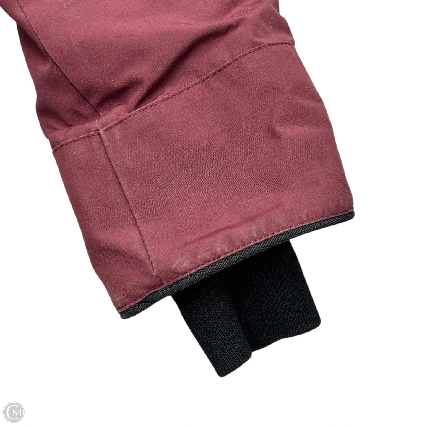 Coat Luxury Designer By Canada Goose In Maroon, Size: M