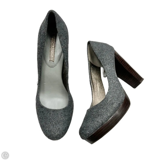 Shoes Heels Block By Banana Republic In Grey, Size: 7.5