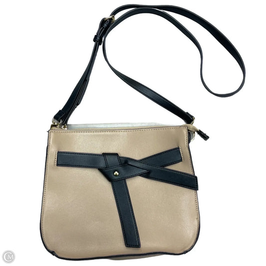 Crossbody Designer By Neiman Marcus, Size: Medium