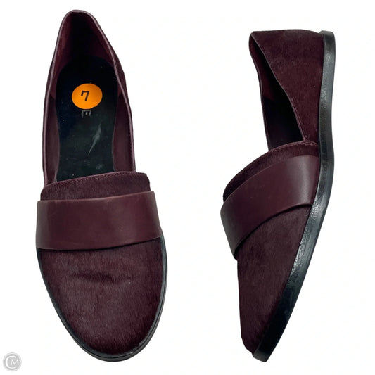 Shoes Flats By Vince In Maroon, Size: 7