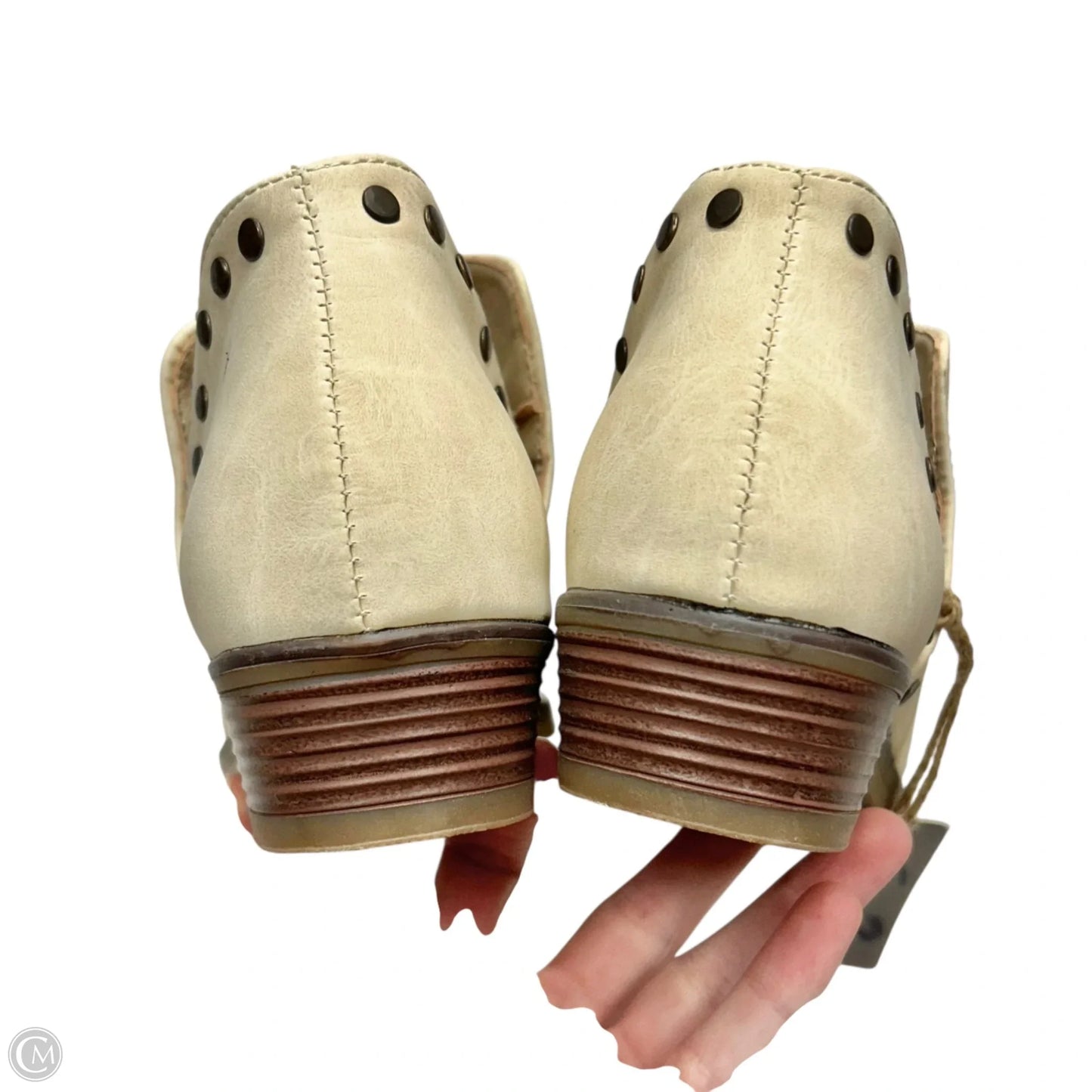 Boots Ankle Flats By Seven 7 In Brown & Cream, Size: 8