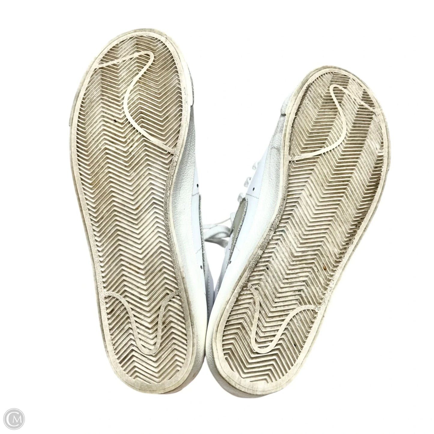 Shoes Sneakers By Nike In Cream & White, Size: 10