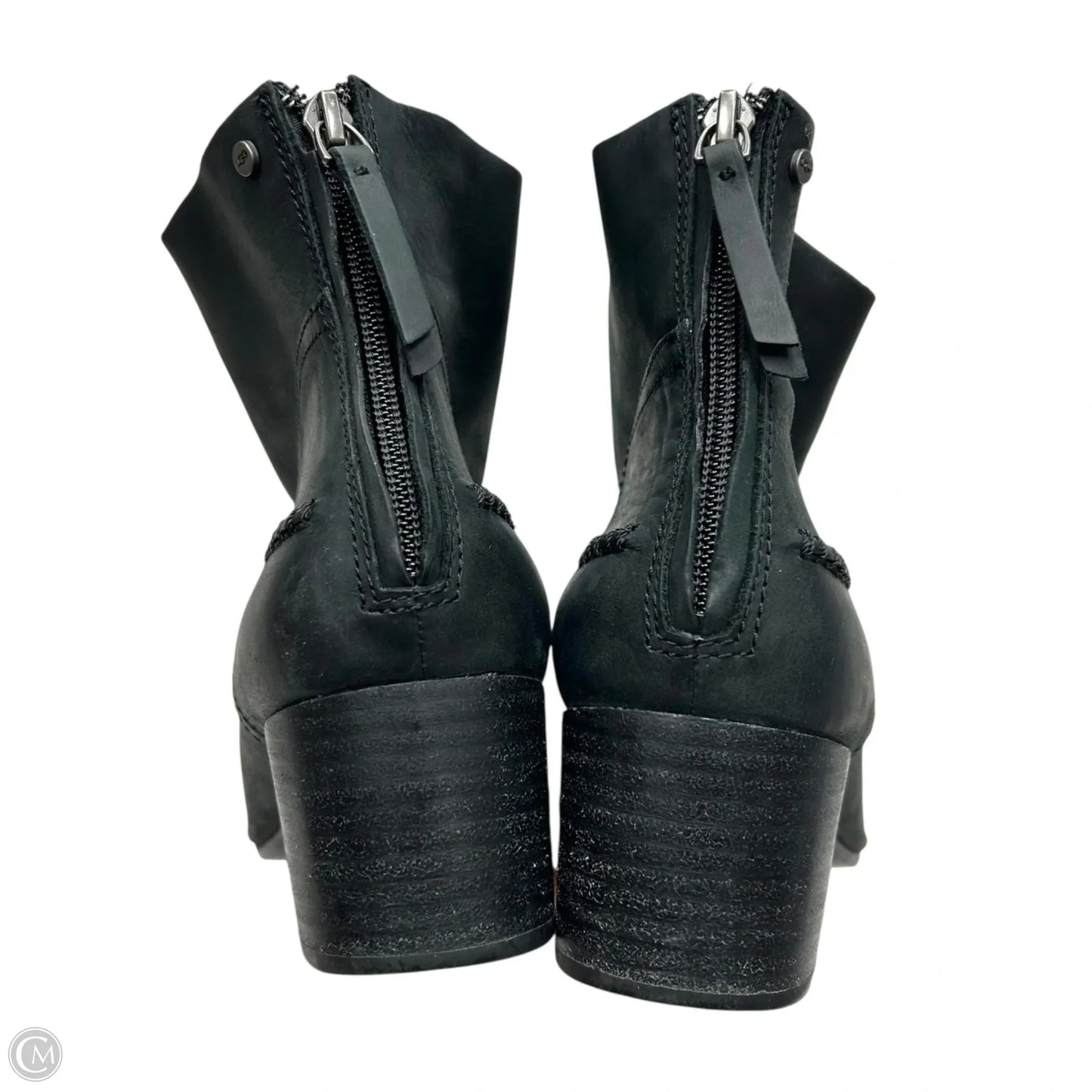 Boots Designer By Ugg In Black, Size: 11