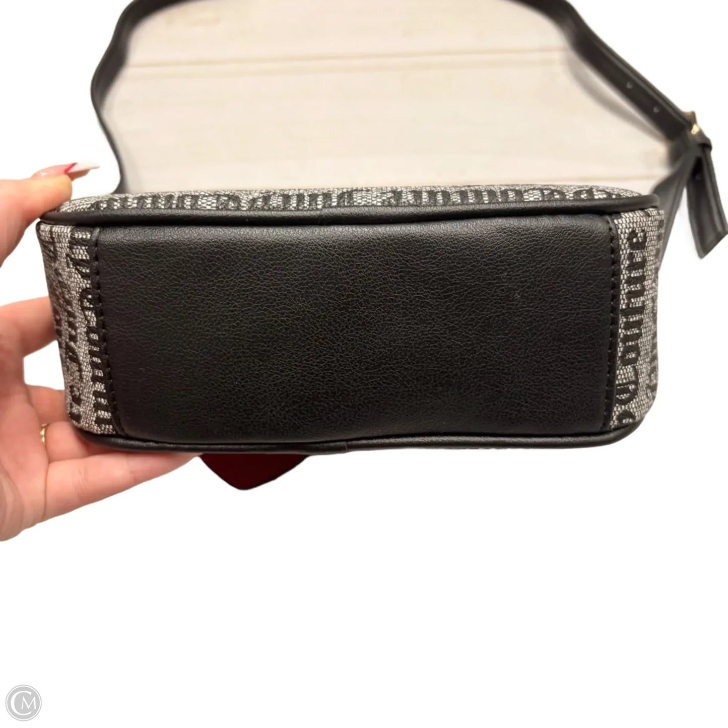 Crossbody By Juicy Couture, Size: Small