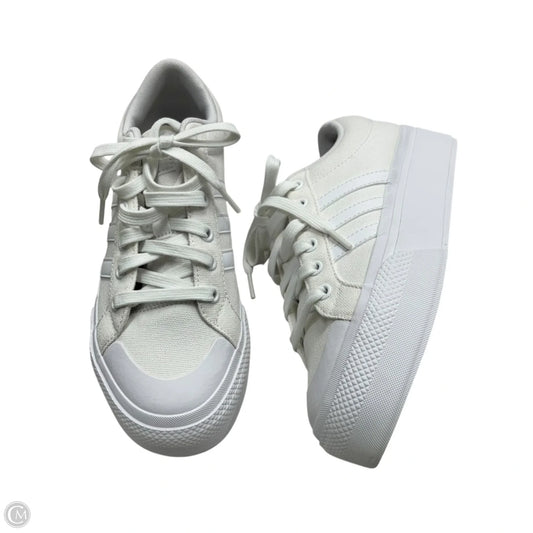 Shoes Sneakers By Adidas In White, Size: 6