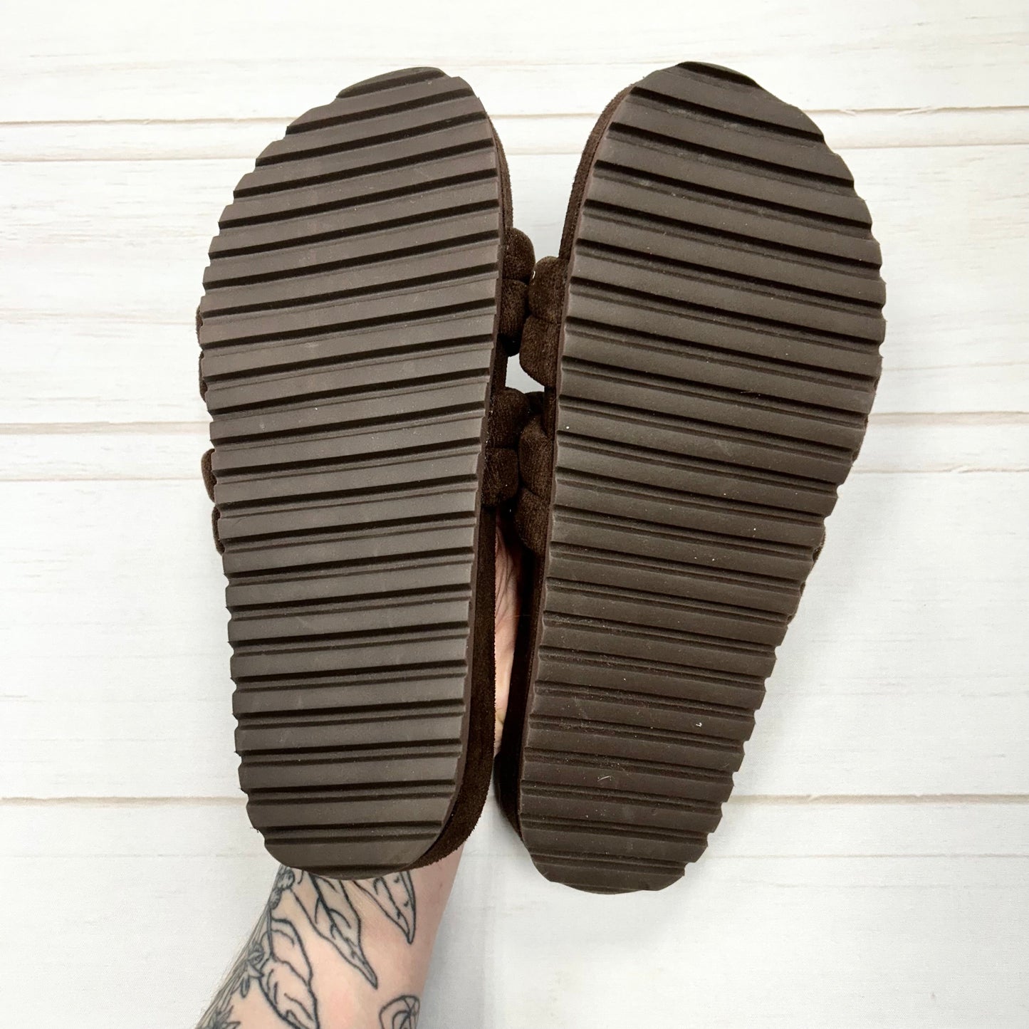Sandals Designer By Varley  Size: 7