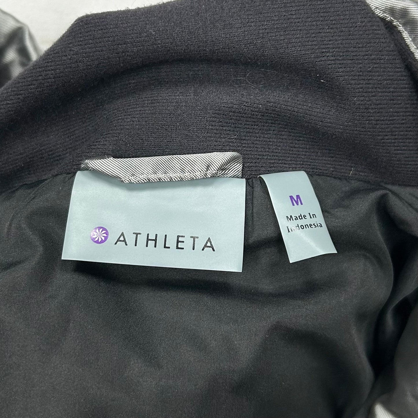 Coat Puffer & Quilted By Athleta In Silver, Size: M