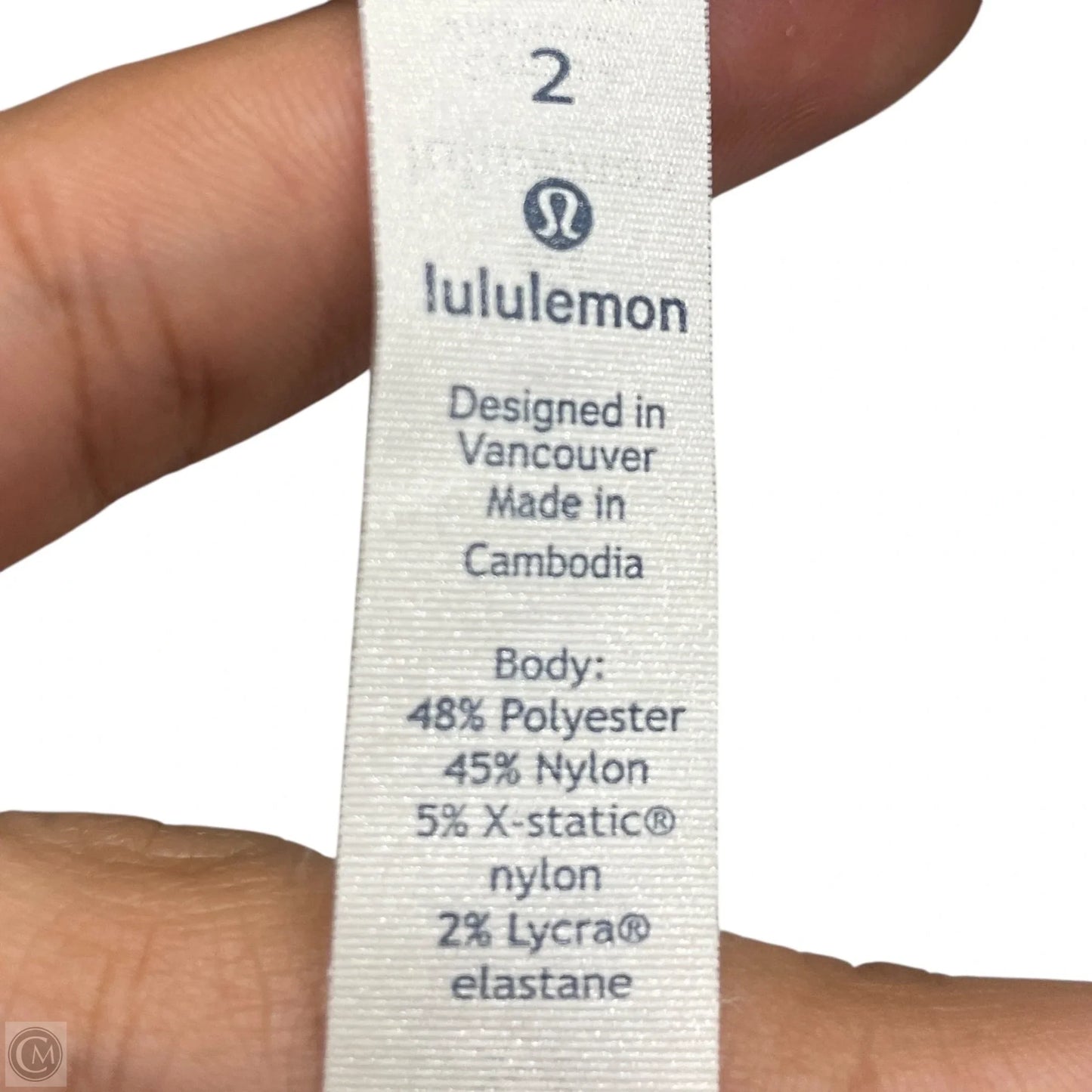 Athletic Top Long Sleeve Collar By Lululemon In Grey & White, Size: Xs