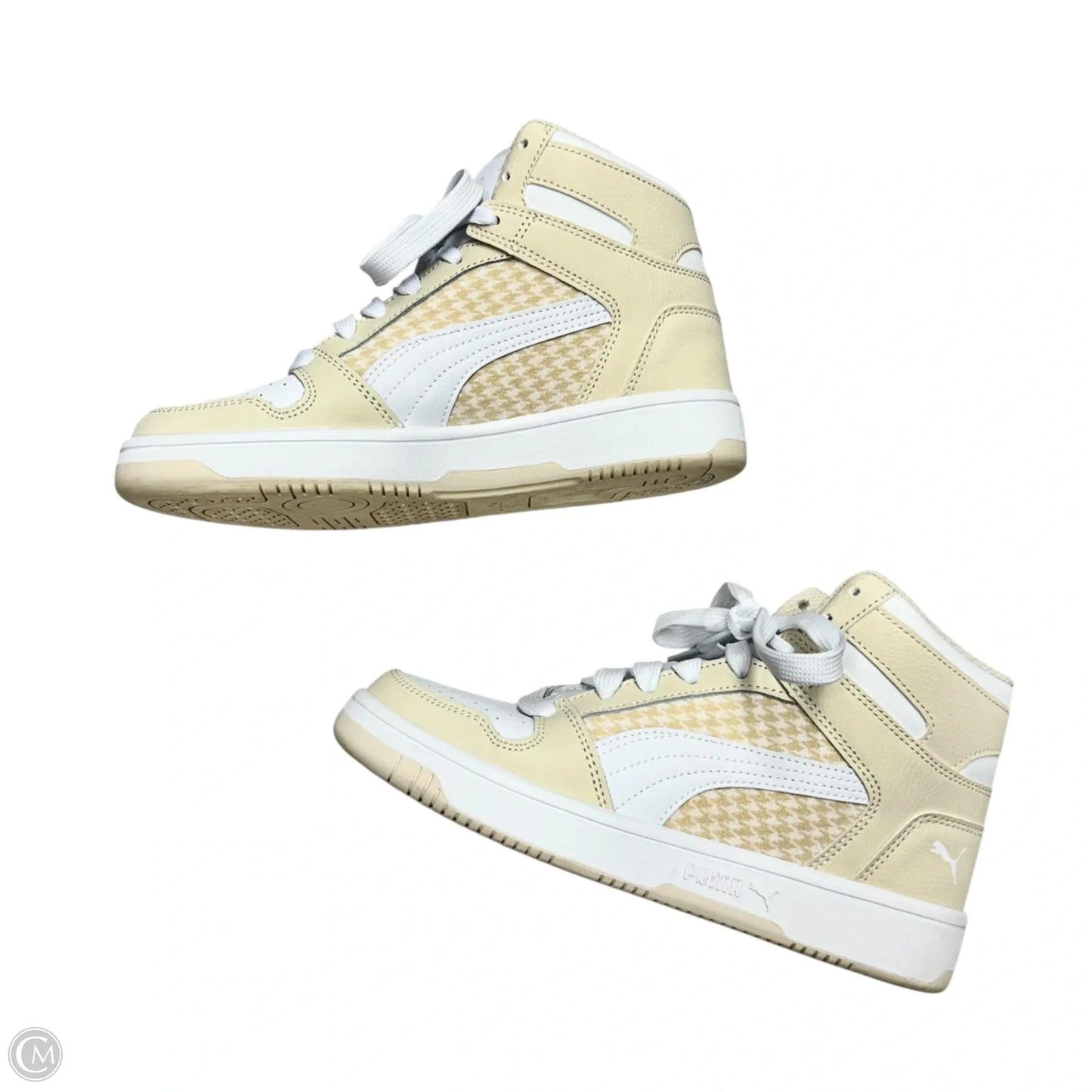 Shoes Sneakers By Puma In Tan & White, Size: 7