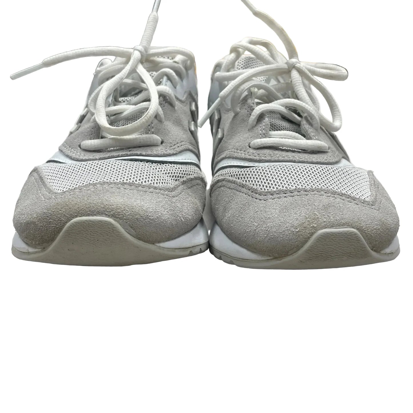 Shoes Athletic By New Balance In Grey & White, Size: 8