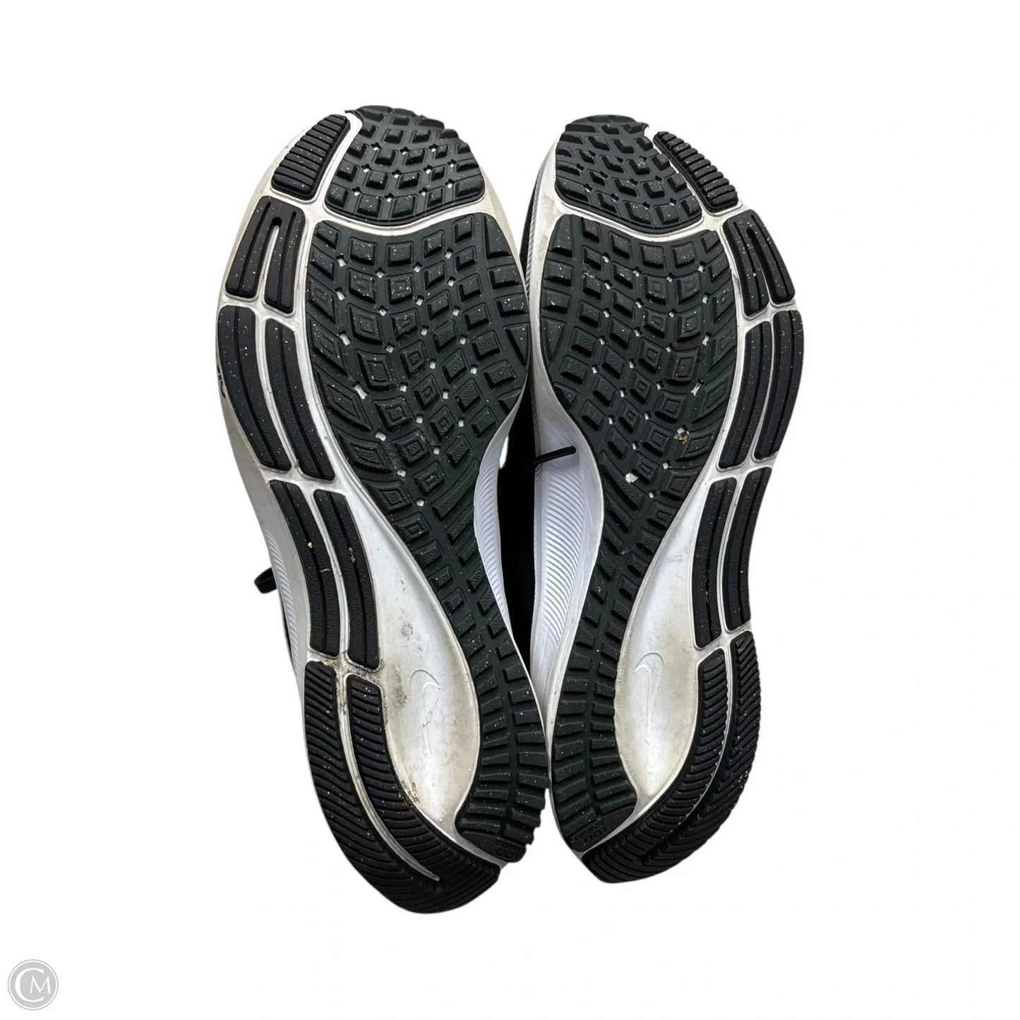 Shoes Athletic By Nike In Black & White, Size: 8.5
