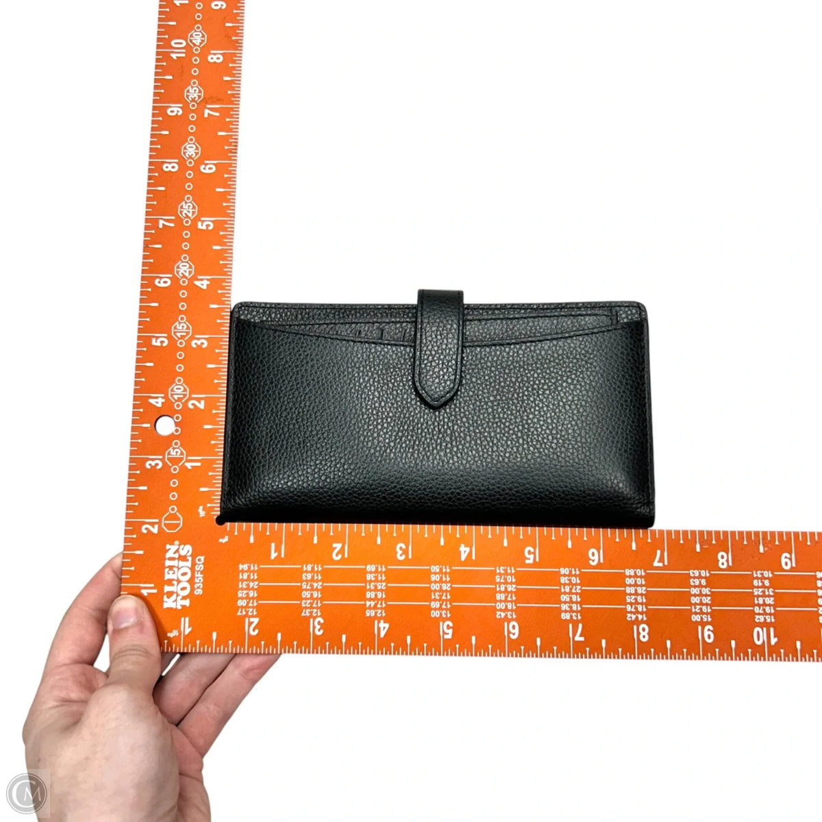 Wallet Leather By Quince, Size: Medium