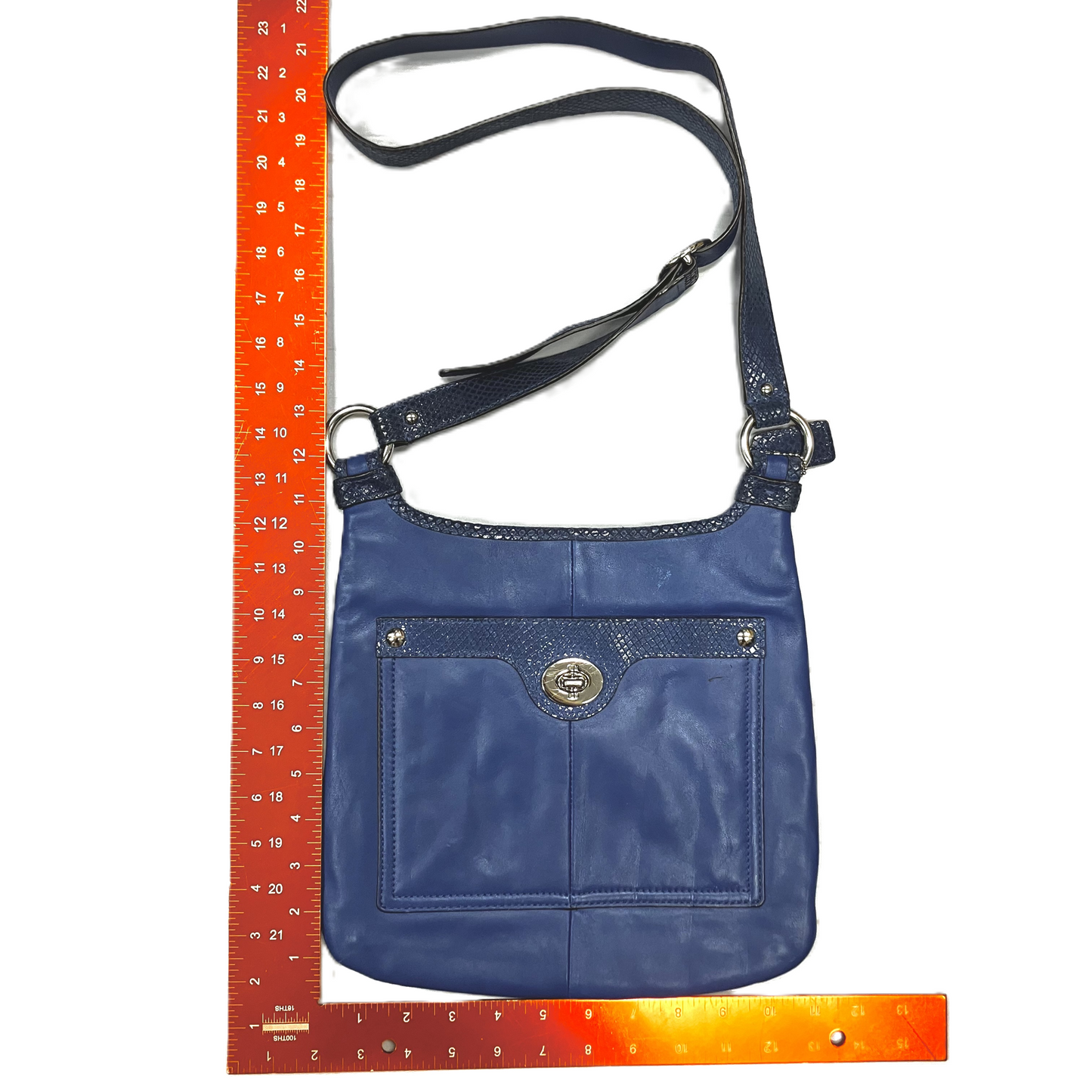 Crossbody Designer By Coach  Size: Medium