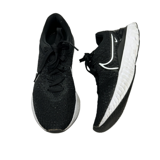 Black Shoes Athletic By Nike, Size: 8
