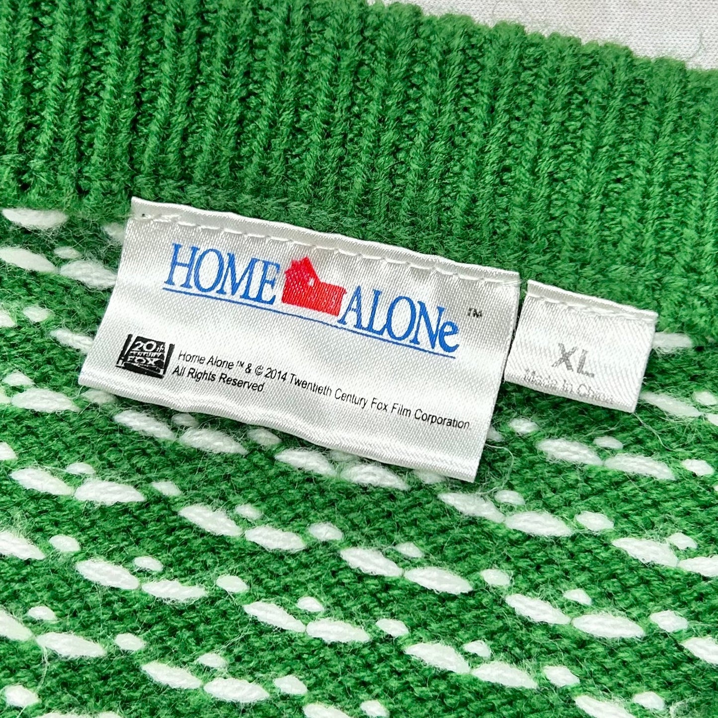 Sweater By Home Alone In Green & White, Size: Xl