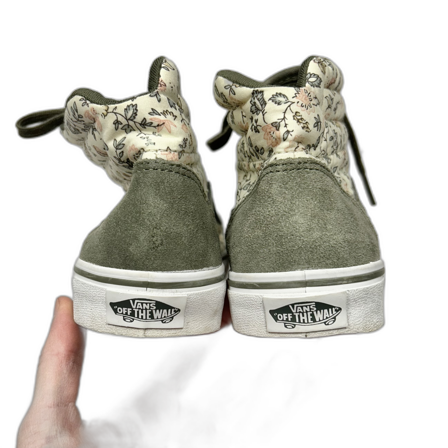 Shoes Sneakers By Vans In Cream & Green, Size: 6