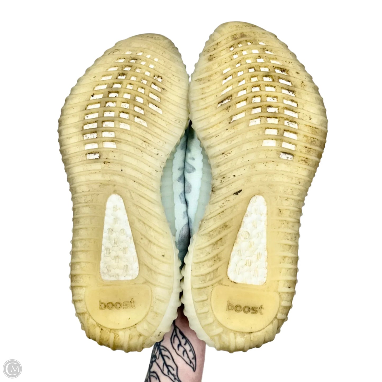 Shoes Luxury Designer By Yeezy In Blue & Cream, Size: 9.5