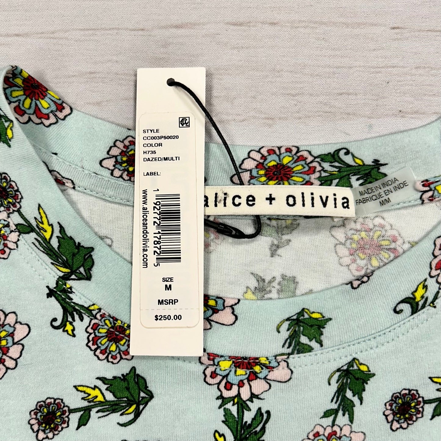 Top Short Sleeve Designer By Alice + Olivia  Size: M