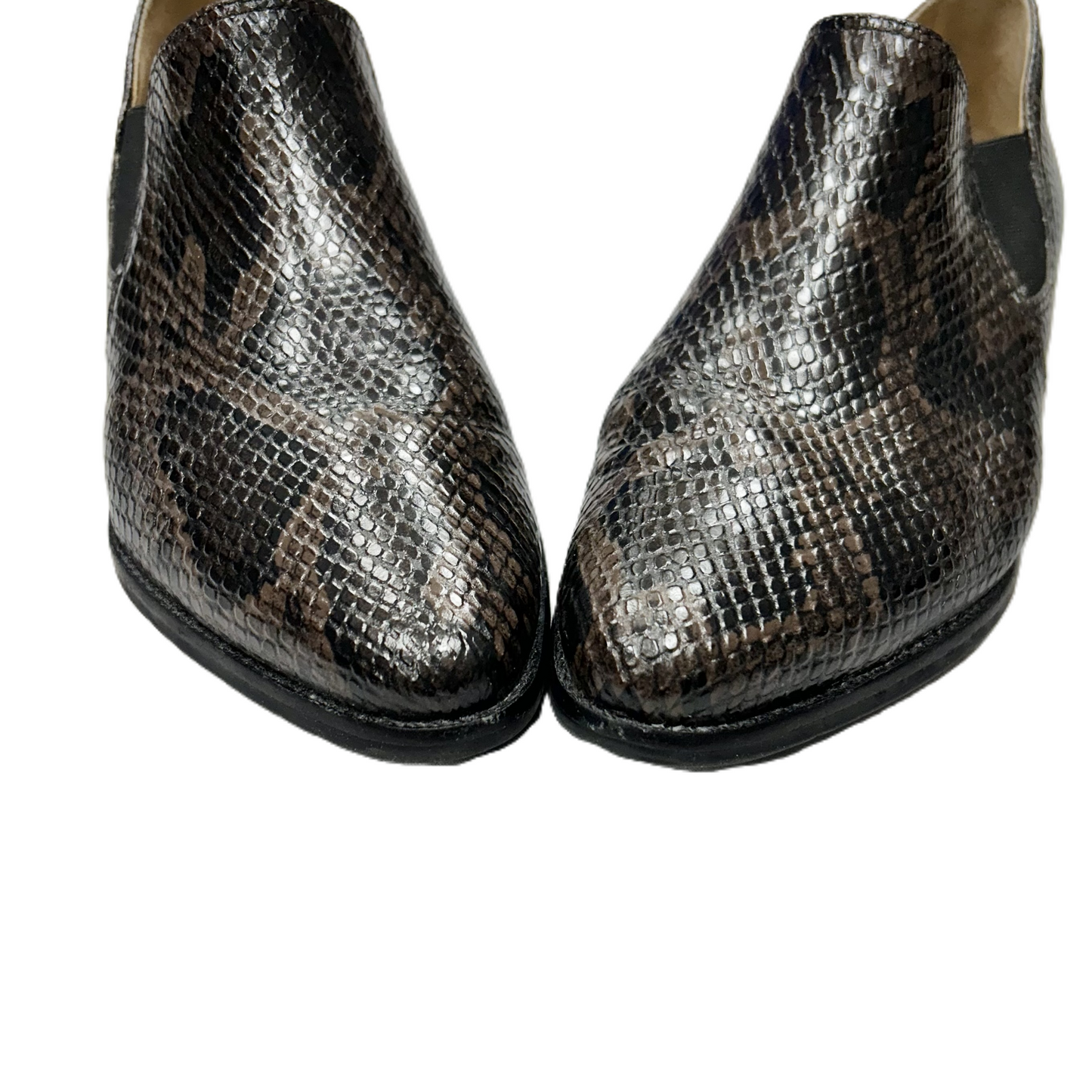 Shoes Flats By Wirth In Snakeskin Print, Size: 9