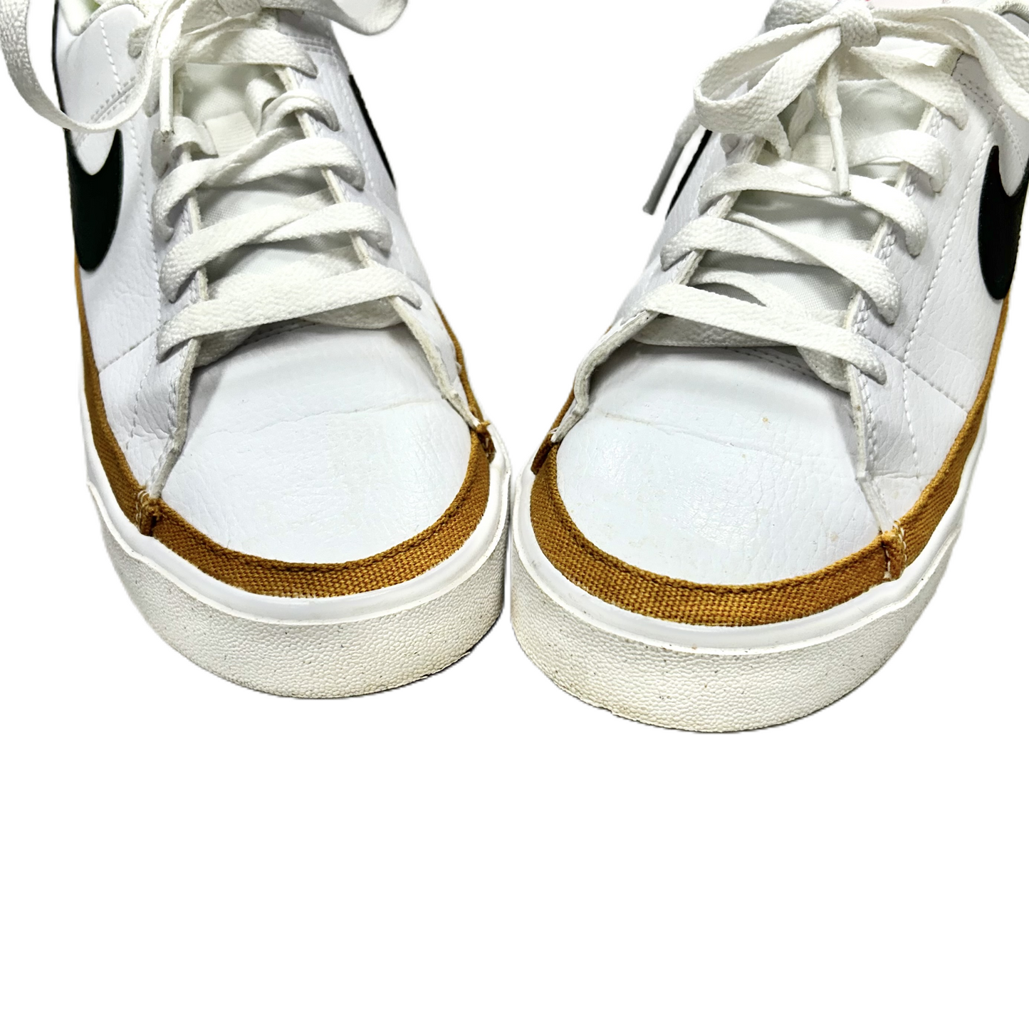 Shoes Sneakers By Nike In Black & White, Size: 9