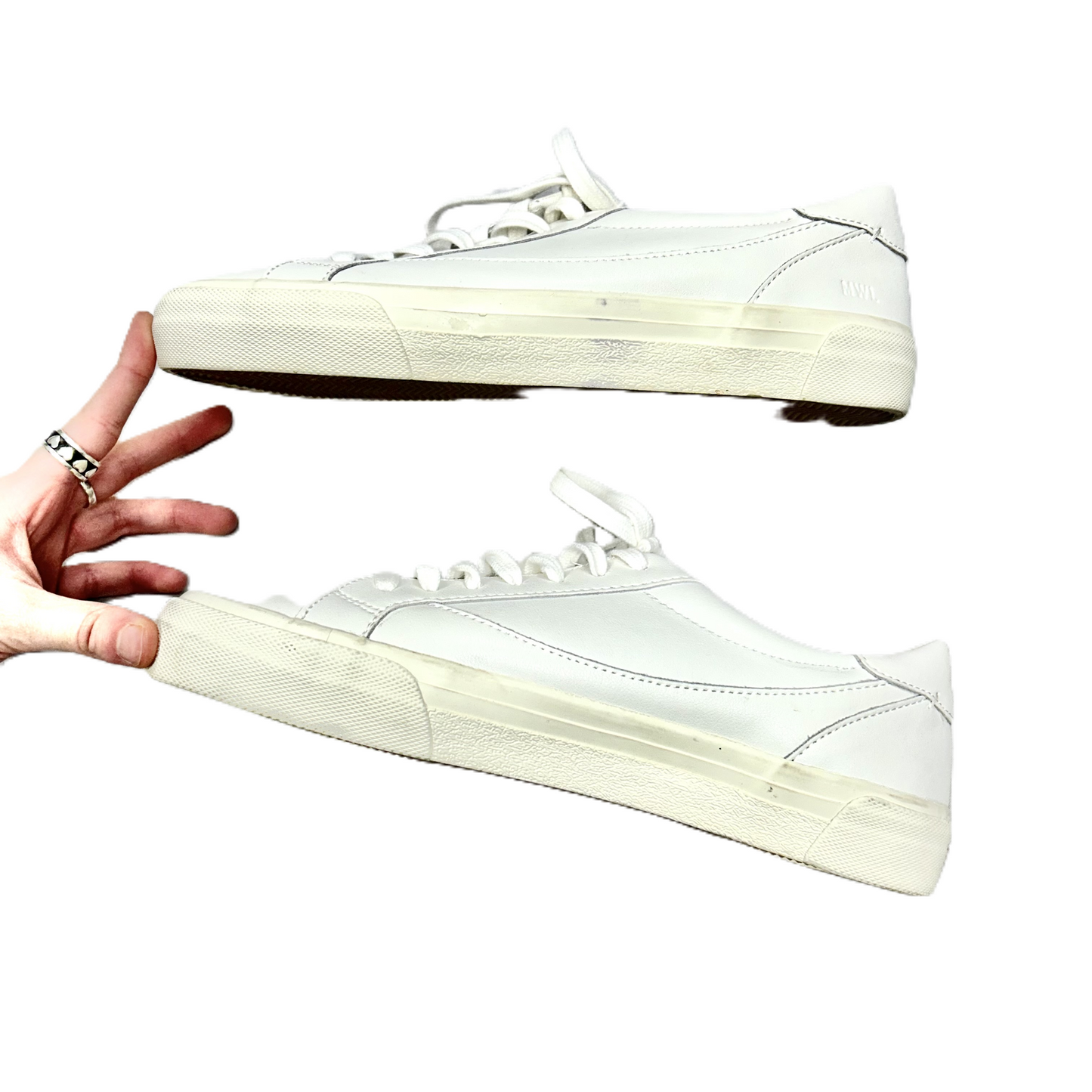 Shoes Sneakers By Madewell In White, Size: 9.5