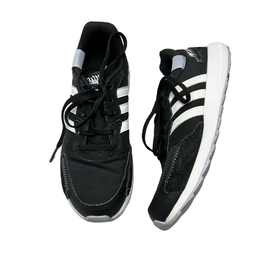 Shoes Athletic By Adidas In Black & White, Size: 7.5