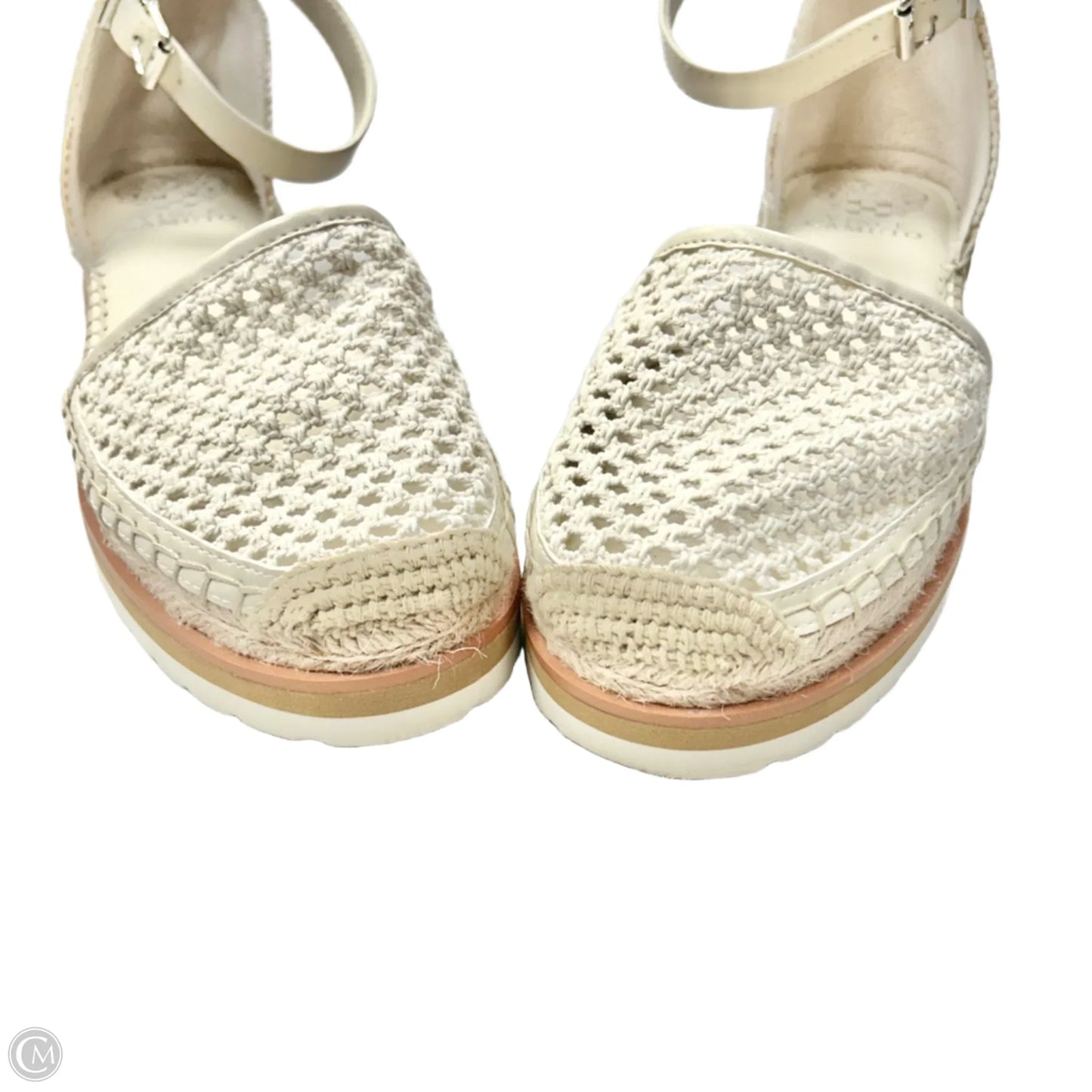 Sandals Flats By Vince Camuto In Cream, Size: 7.5