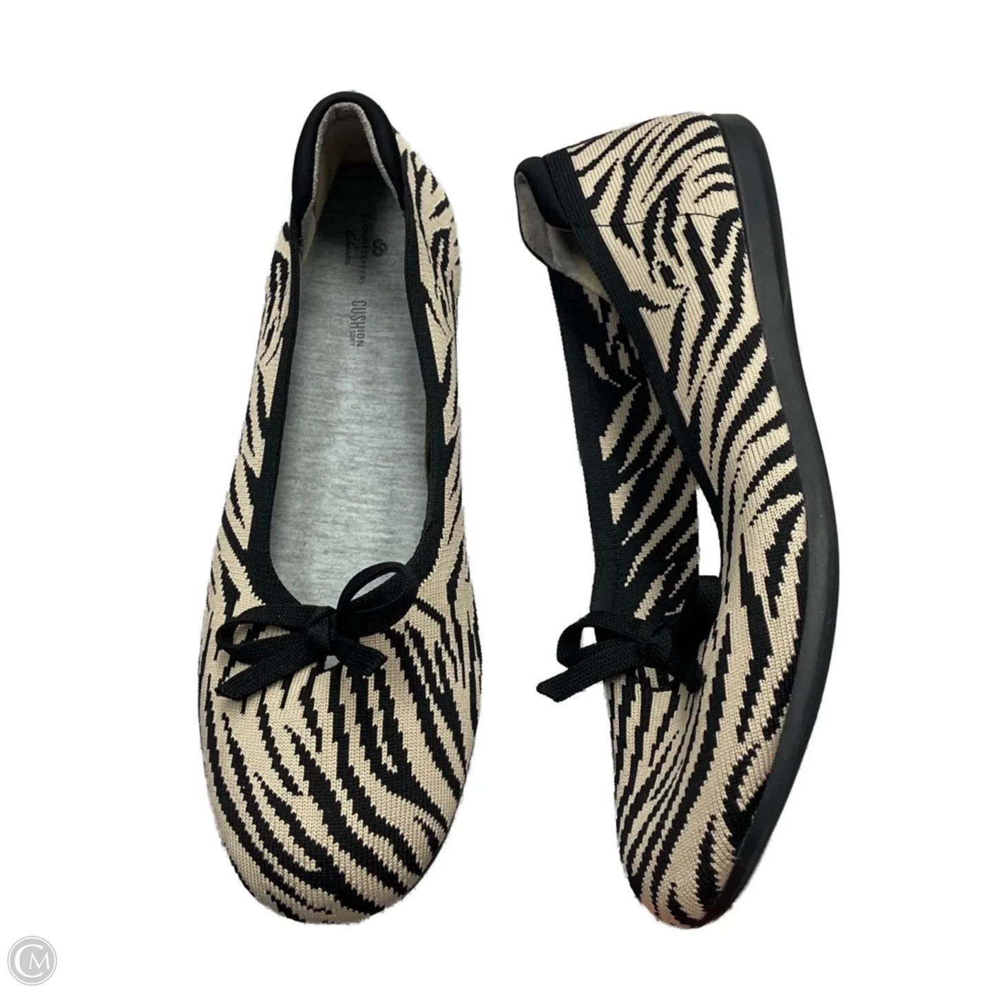 Shoes Flats By Clarks In Animal Print, Size: 8.5