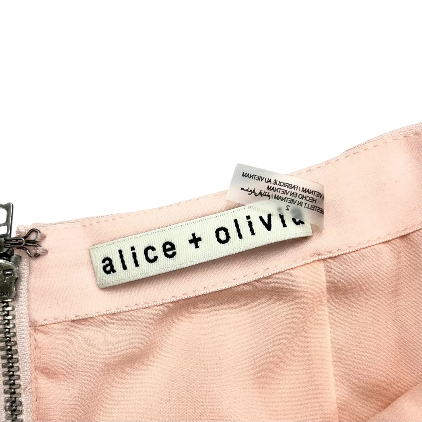 Skirt Designer By Alice + Olivia In Pink, Size: 2